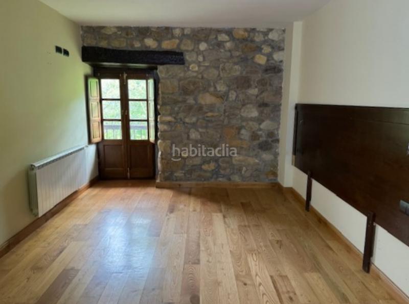 Foto 788f1187-9614-4e1a-bbac-221f5a46fa41. Edifici a Tineo