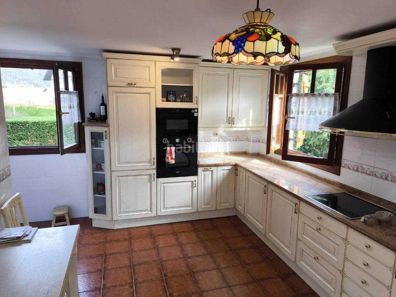 Foto e4205b1a-e054-486d-bc2f-56d3d6a06370. Xalet a Samano Castro - Urdiales