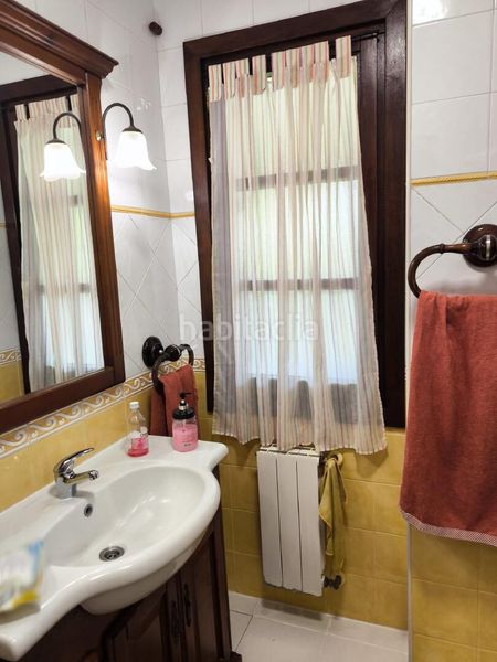 Foto 403c6d3f-d263-4a89-a1ef-ff50eb35bb92. Chalet en Samano Castro - Urdiales