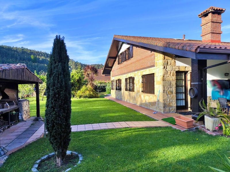 Foto 49e69301-8655-4df0-b030-5a0ebcfd454d. Chalet en Samano Castro - Urdiales