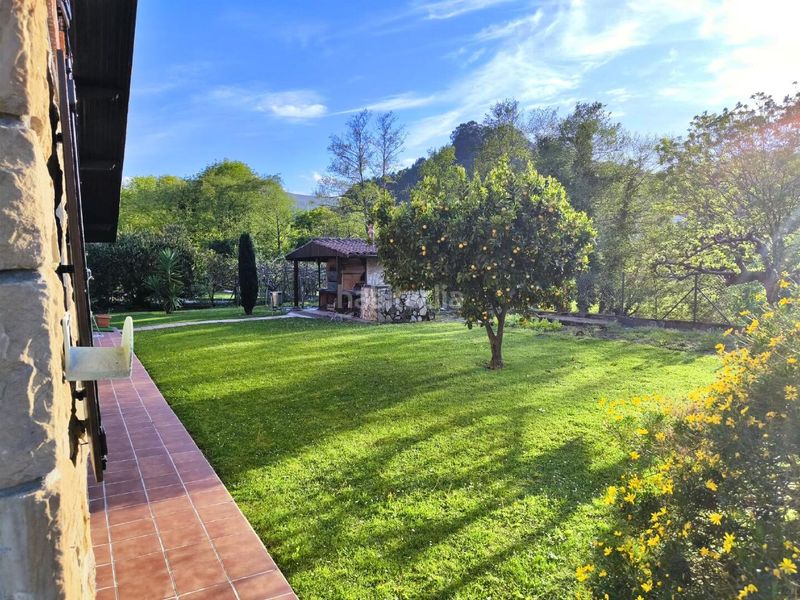 Foto 80ba3eb1-e0d7-4dc5-9f3a-c8b2cec3c00c. Chalet en Samano Castro - Urdiales