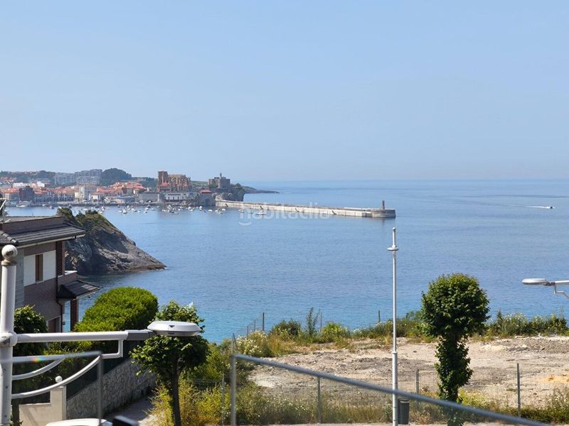 Foto 938b59d0-784a-4a52-ab9c-f1e617849b45. Pis a Playa Ostende Castro - Urdiales