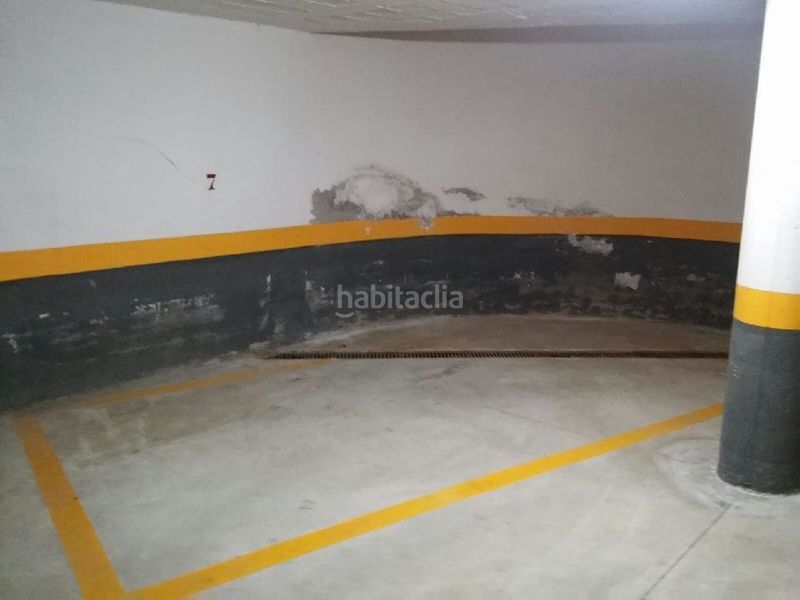 Foto a14e2d92-78c2-48a2-9c83-6ffb509deb6a. Aparcament cotxe a El Espinar Pueblo Espinar (El)