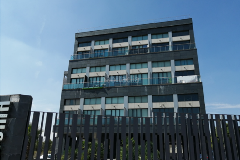 Foto 0f6ba7d3-a1b8-4167-b765-dab9ab574217. Local comercial en Parque Coimbra Móstoles