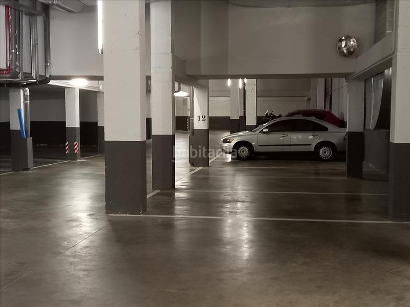 Foto bdc76ec5-929d-42db-8755-bae9408878a5. Autoparkplatz in San Agustín de Guadalix