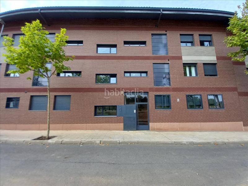 Foto c0ce3705-4ae3-4a7e-ae9a-ce72942b44be. Autoparkplatz in San Agustín de Guadalix