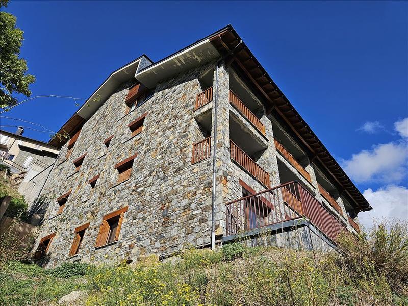 Foto 45d448d5-6b95-4863-a869-dc1e715cfd72. Parking coche en Molina (La)