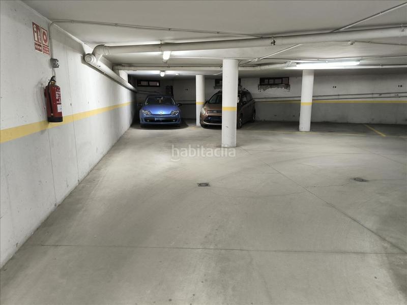 Foto d99eaf64-e956-4ad4-9ced-f939cb3d3bd7. Parking coche en El Espinar Pueblo Espinar (El)
