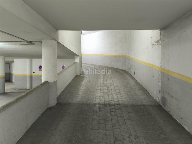 Foto fecabff7-a0ac-4d8d-8cb0-c0148e4be038. Posto auto in El Espinar Pueblo Espinar (El)