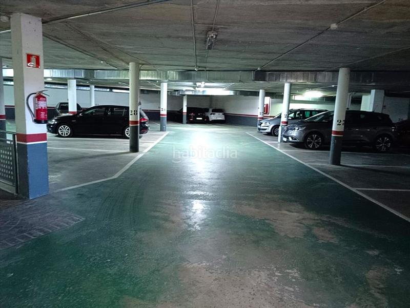 Foto 361e6b2d-8759-4a2b-9c26-cc787a4b4a3d. Aparcament cotxe a Astorga