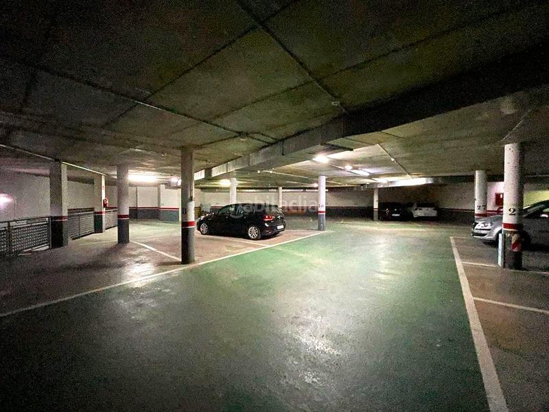 Foto 68fbf8e3-52ab-47e5-a6d0-10e4ee1f5b83. Aparcament cotxe a Astorga