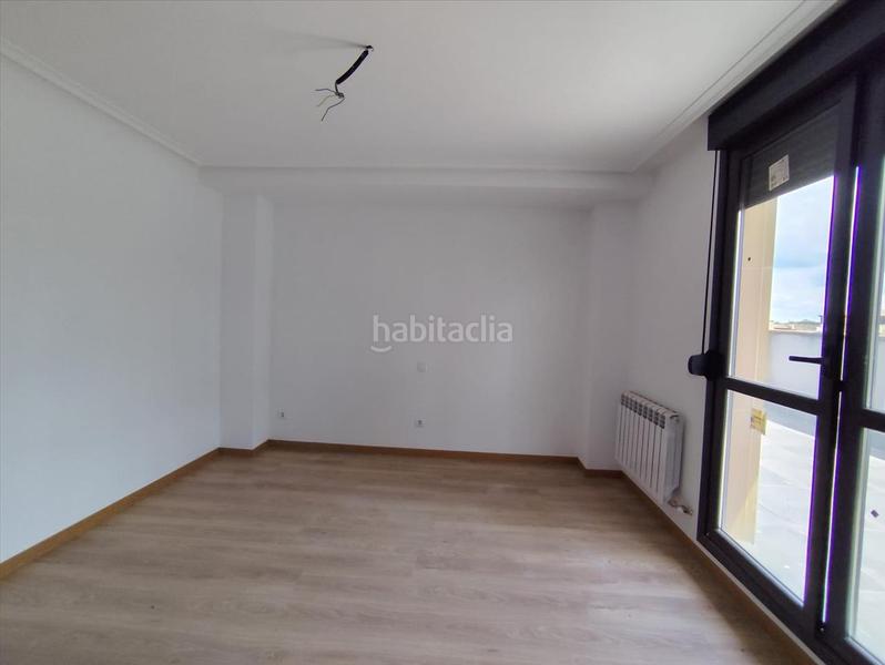 Foto 9a88aaa7-6d5e-452d-95a5-e6d0dc8e7b03. Etagenwohnung mit heizung parking in Cirueña