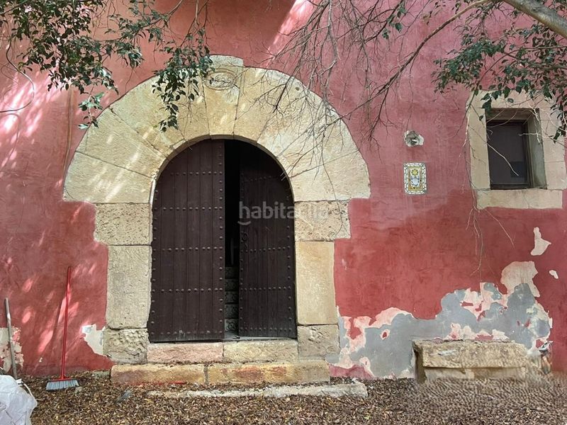 Foto 902d3f32-a64c-47d9-9d5f-4a033d7f355a. Edificio in Creixell