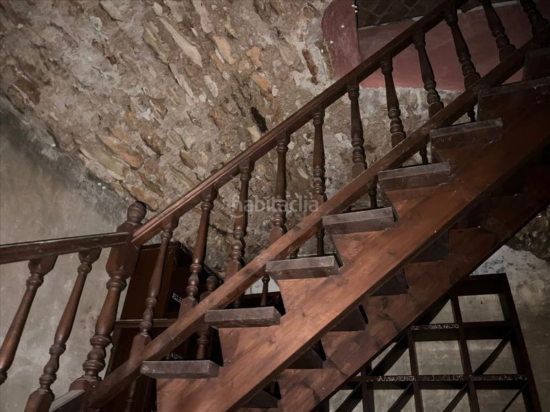 Foto a73274f2-d93a-4579-973b-25f3d0e529cd. Edificio in Creixell