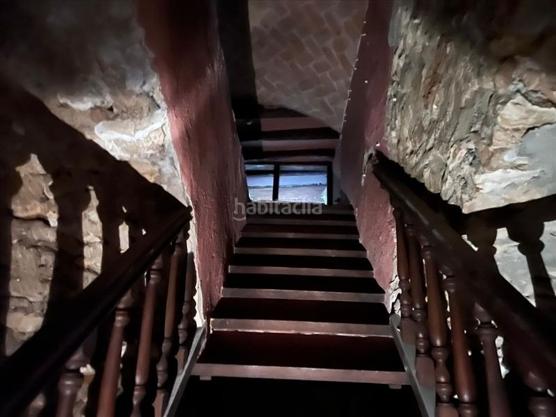 Foto b22ca603-6014-4955-a1b7-bddec97b5f42. Edificio in Creixell