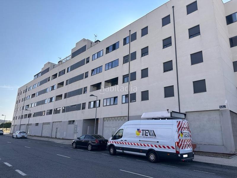 Foto d5f266c3-039a-47df-b8ee-e35eb9e2e4c0. Autoparkplatz in Universidad Ávila