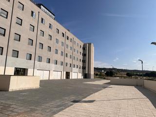 Parking voiture  Maurice ravel