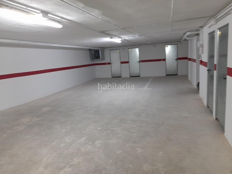 Foto b6a43d21-4842-47c2-baba-3c0c02b48e43. Parking voiture dans Papa Luna - Platja del Gurugú Benicarló