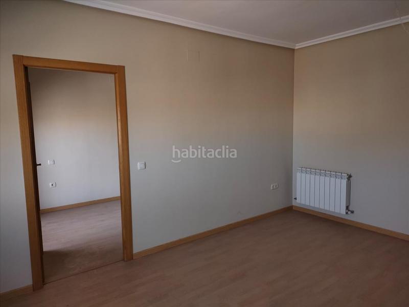 Foto ca644164-f0dc-4e24-8f4e-fd36892c6d58. Piso en Socuéllamos