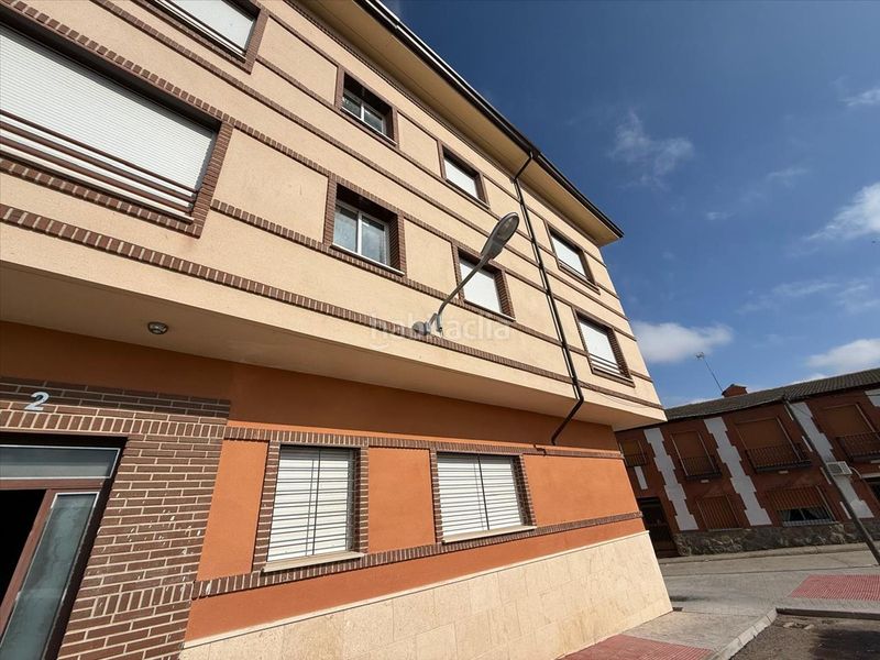 Foto d9556253-3d3c-4f8d-b23e-9a5116059fd7. Pis amb aparcament a Burujón