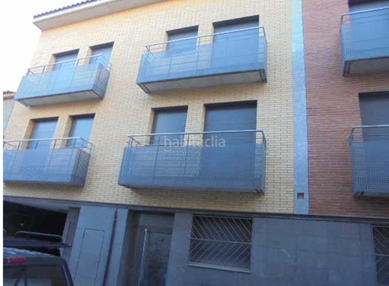 Foto 99aff8c8-2e0d-4514-a160-77b5b501481f. Aparcament cotxe a Sant Vicenç de Castellet