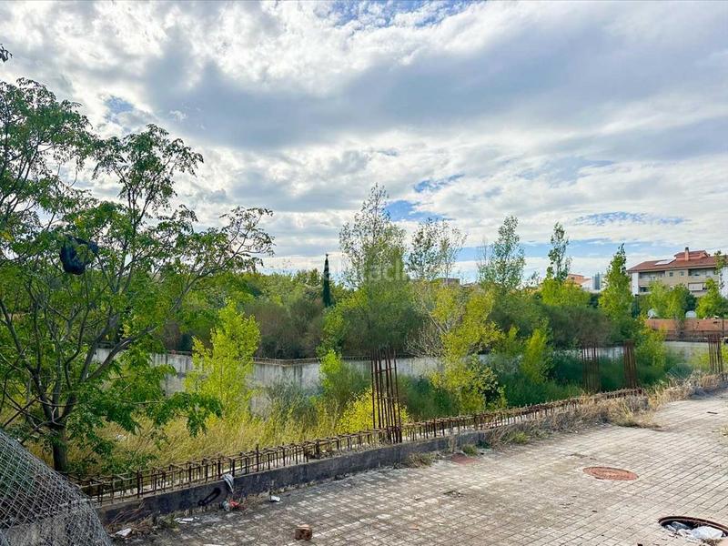 Foto d0ddbeeb-d0f2-4ff4-9480-040d1ba053f0. Édifice dans Eixample-Horta Capallera Figueres