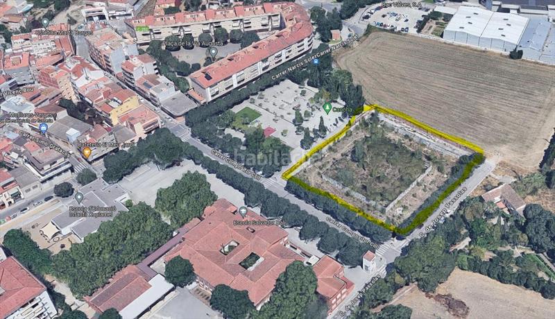 Foto 189d9233-6497-4d33-b437-6d9eb161c3bb. Edificio en Eixample-Horta Capallera Figueres