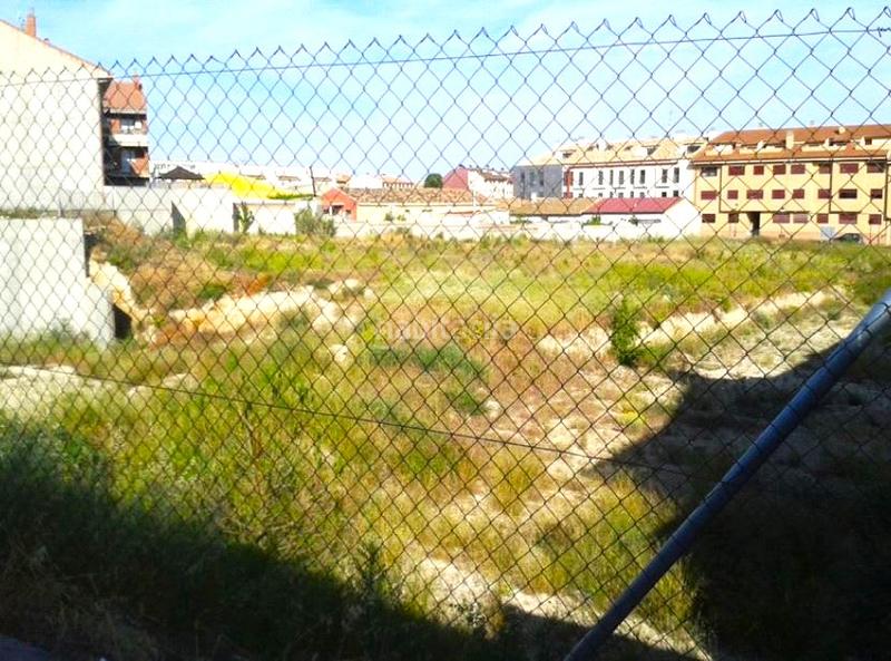 Foto 163966f0-df1f-4dbe-a2d9-e5fd371f3458. Casa adosada en Muela (La)