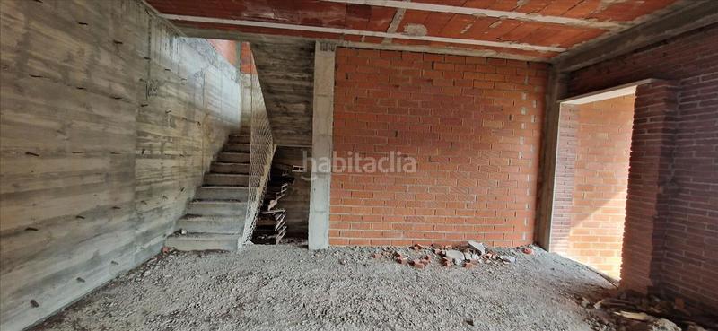 Foto afa0e883-6e51-4c70-b6ad-dc31bac030fc. Casa a Corbera de Llobregat