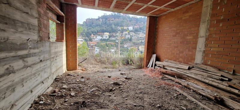 Foto c6b49bc8-5ec7-42e9-9909-156f1468be1a. Casa a Corbera de Llobregat