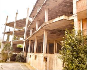 Casa adossada  Nueva apertura