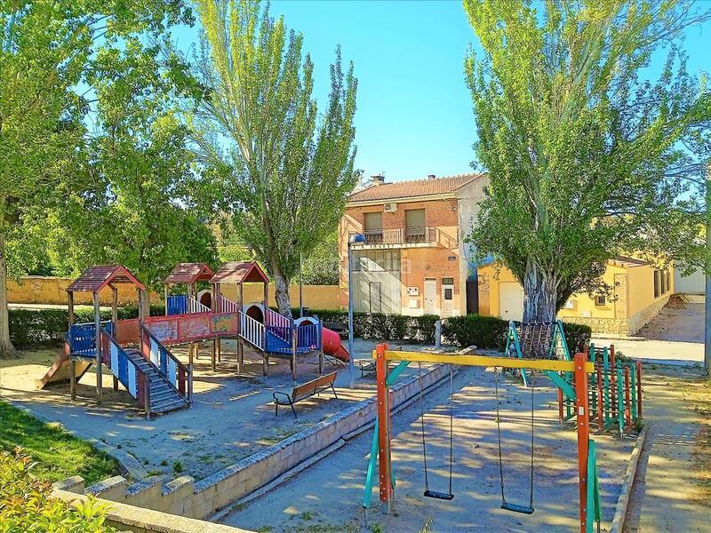 Foto 594ab58b-d43c-4f71-bc3b-75cbc7e77680. Appartamento in Iriépal-Taracena-Valdenoches Guadalajara