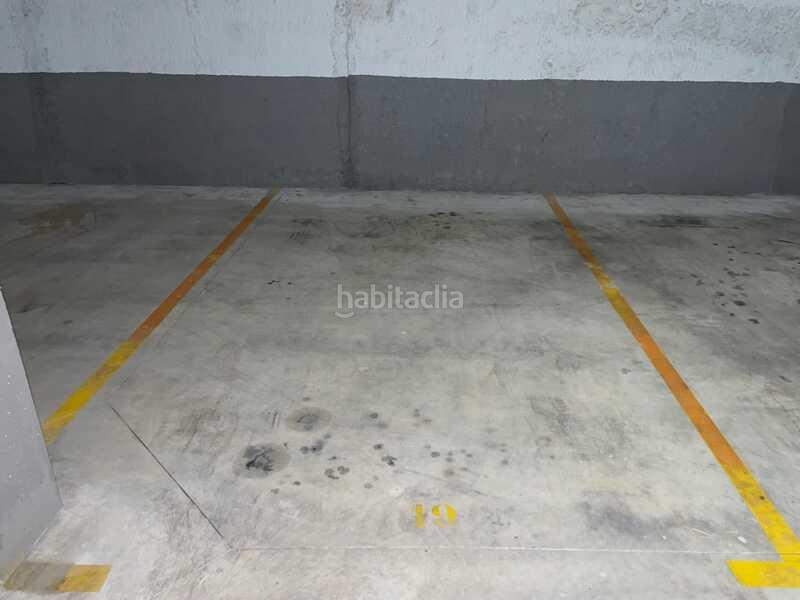 Foto c573d515-17ca-4e52-a2ab-068629ce212c. Posto auto in Centre Masnou (El)