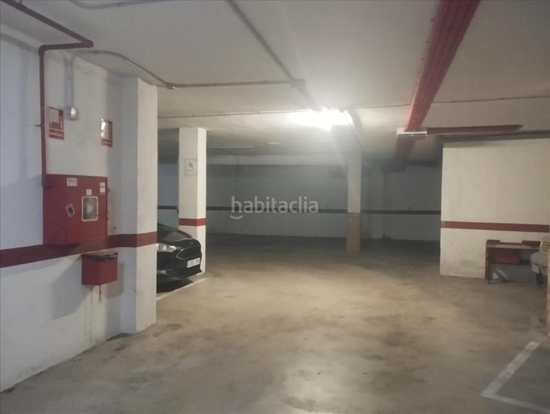 Foto 0d4c3cc1-82f6-4768-ab8f-809cb44a56ca. Parking coche en Onda