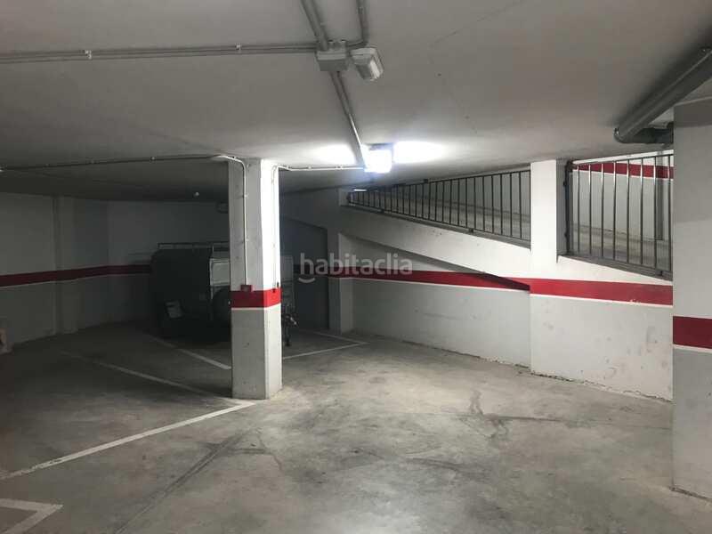 Foto 7df5bc11-4f86-423b-b5fe-baee50fe4e5e. Parking coche en Onda