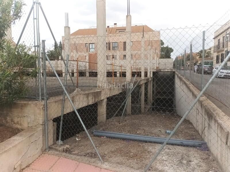 Foto 4cad39bb-42e4-4d0d-acfd-691de9cc62c8. Edificio in Poblete