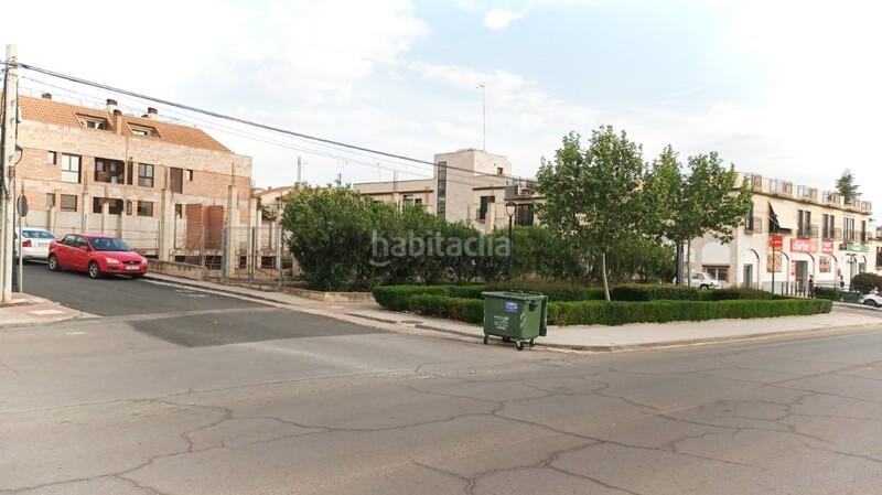 Foto 86cb60bb-3692-4542-a50c-7e61395fa5d8. Edificio in Poblete