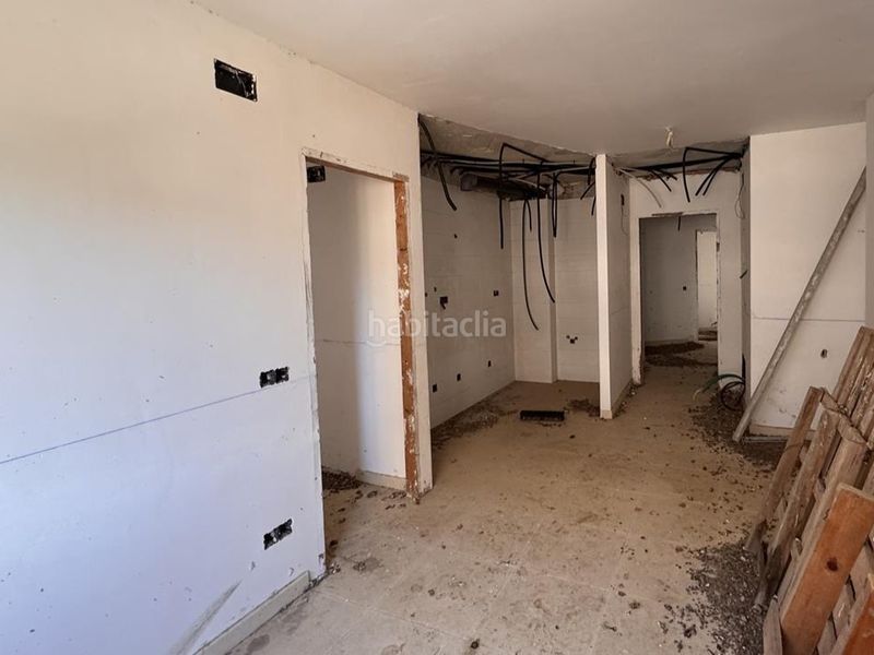 Foto 08f290f0-85b2-4e7e-bedf-552ebf676c07. Edifici a Nord La Ràpita