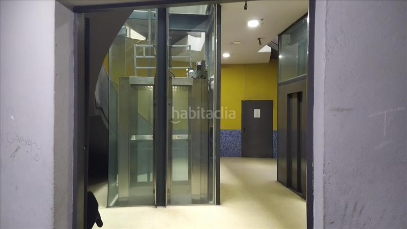 Foto f5d488b0-e731-4cf9-8552-578affba6b0c. Local comercial en Can Borrell Mollet del Vallès