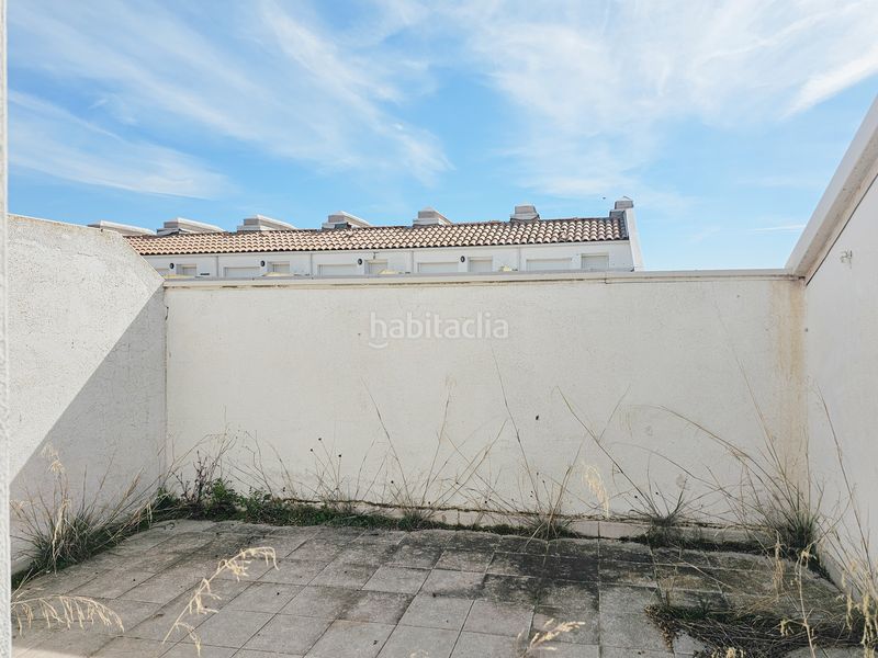 Foto 16b0af9f-df08-4990-a5d8-ecca7551614f. Pis amb aparcament a Muela (La)