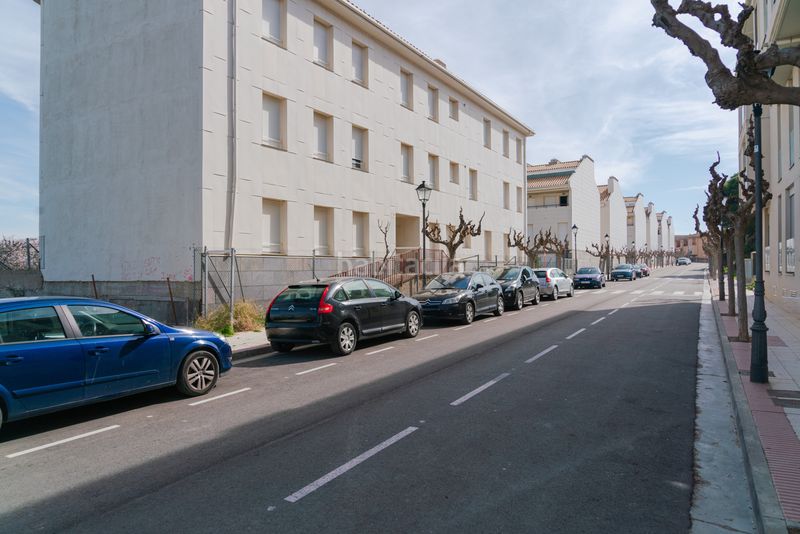 Foto dfdcdb6e-7cca-4bd9-bff7-bdf27347df04. Pis amb aparcament a Muela (La)