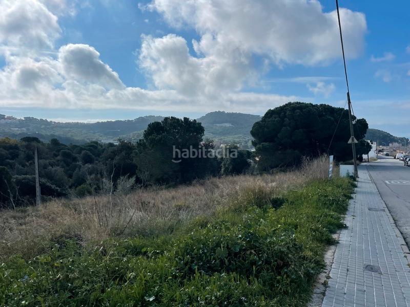 Foto 0ccf75ac-c828-42eb-9087-69fc124f7e8c. Terreny residencial a Mont Ferrant-Joan Carles I Blanes
