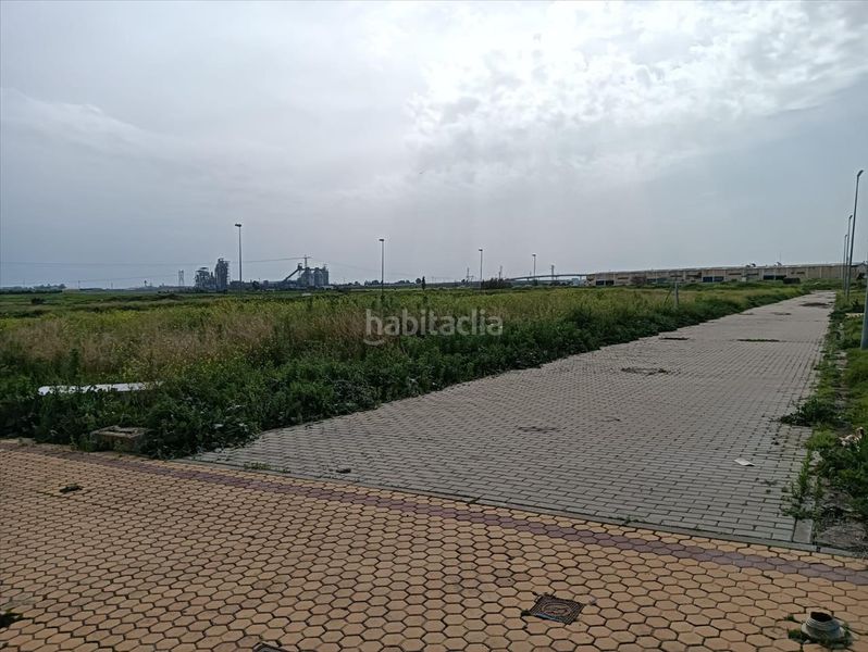 Foto 2db0d610-a8fc-4ee0-9e81-f2022ec9b21d. Terreny residencial a La Paz Alcalá de Guadaira