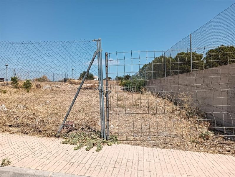 Foto ea0ba8d8-51e5-454a-8626-0fe241594702. Terreny residencial a Puente Tablas - Puente Nuevo - Cerro Molina Jaén
