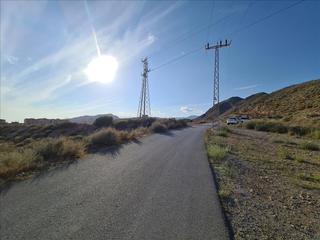 Terreny residencial  Ue-104