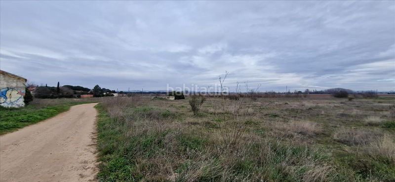 Foto 2890a40b-83ef-44fc-aec4-e7f7368924eb. Residential plot in Laguna de Duero