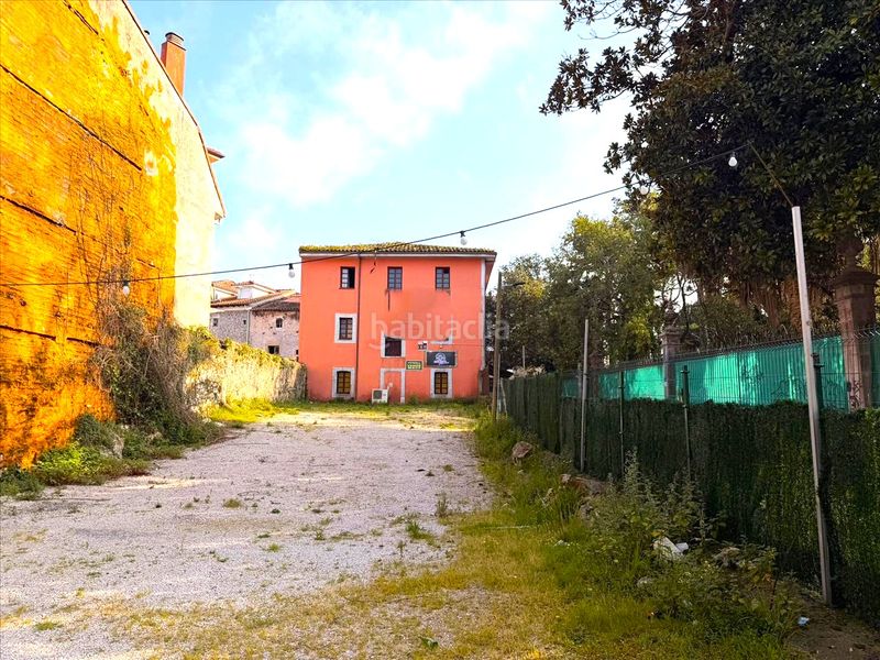 Foto e767bb11-aa84-4b25-a91c-16b9c4659771. Terreny residencial a Llanes pueblo Llanes
