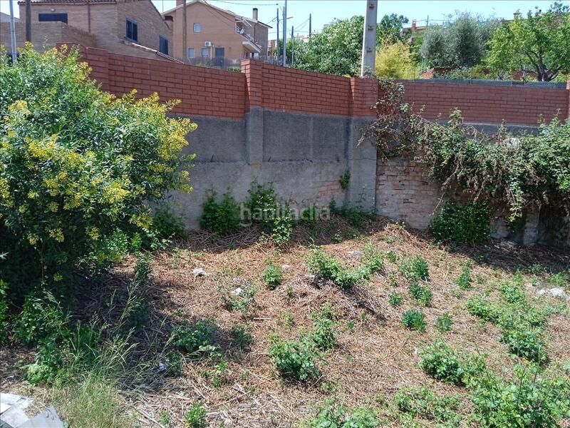 Foto 1b94af81-b822-4081-9bb7-1a736759a8d6. Terrain résidentiel dans Ca n´Oriol Rubí