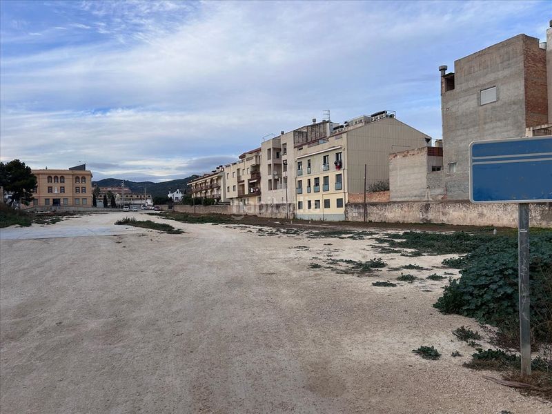 Foto ca4eb382-610c-46f4-b9c9-f320aaf2fdf9. Terreny residencial a Alcanar