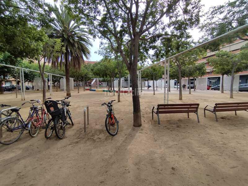 Foto 24ffdc41-cf91-4d6e-b248-4d7be3a9562d. Terreny residencial a Centre Prat de Llobregat (El)